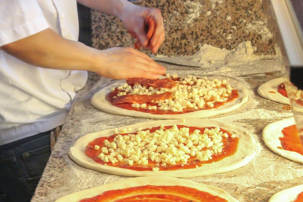 Discover the Benefits of Using a Pizza Table Stand