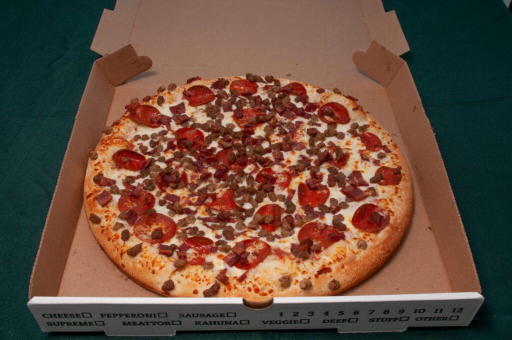 How Many Slices In A Costco Pizza? - Feeding a Crowd: Understanding Costco's Gigantic Pizzas