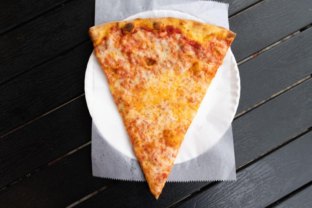 Was Pizza Invented In New York? - The Big Apple's Pizza Legacy: Myth or Reality?