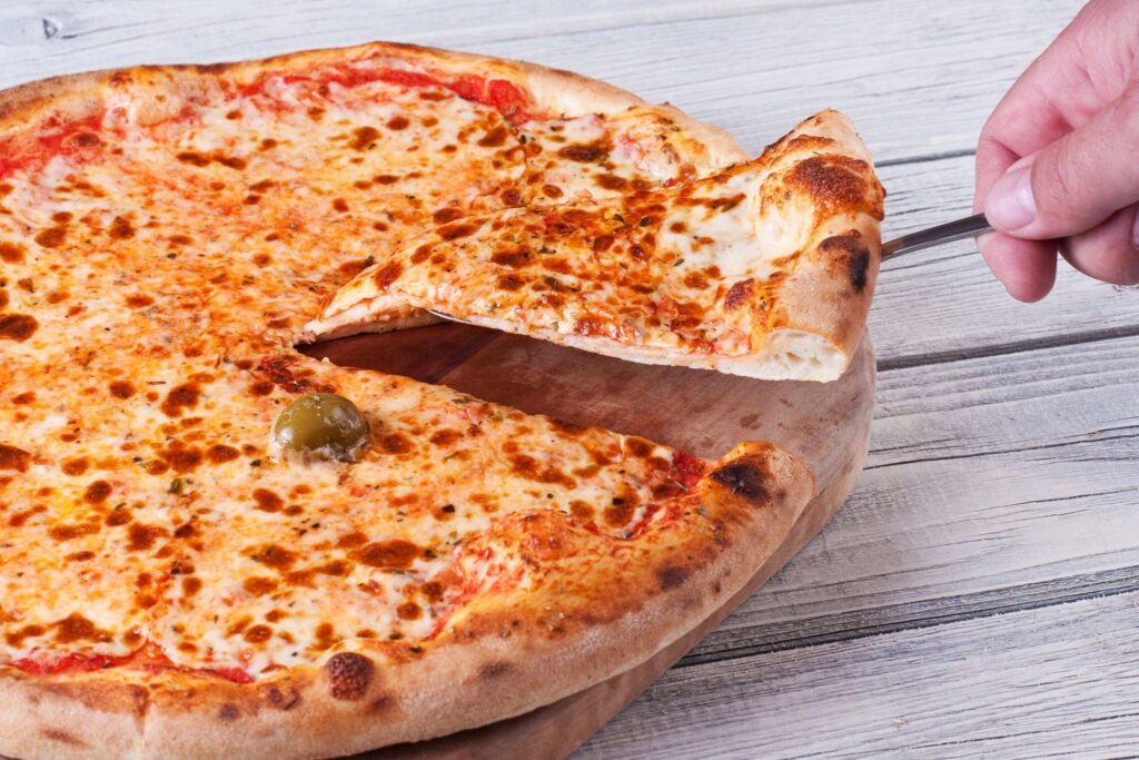 Pizza and Health: Can You Eat Pizza with Ulcerative Colitis?